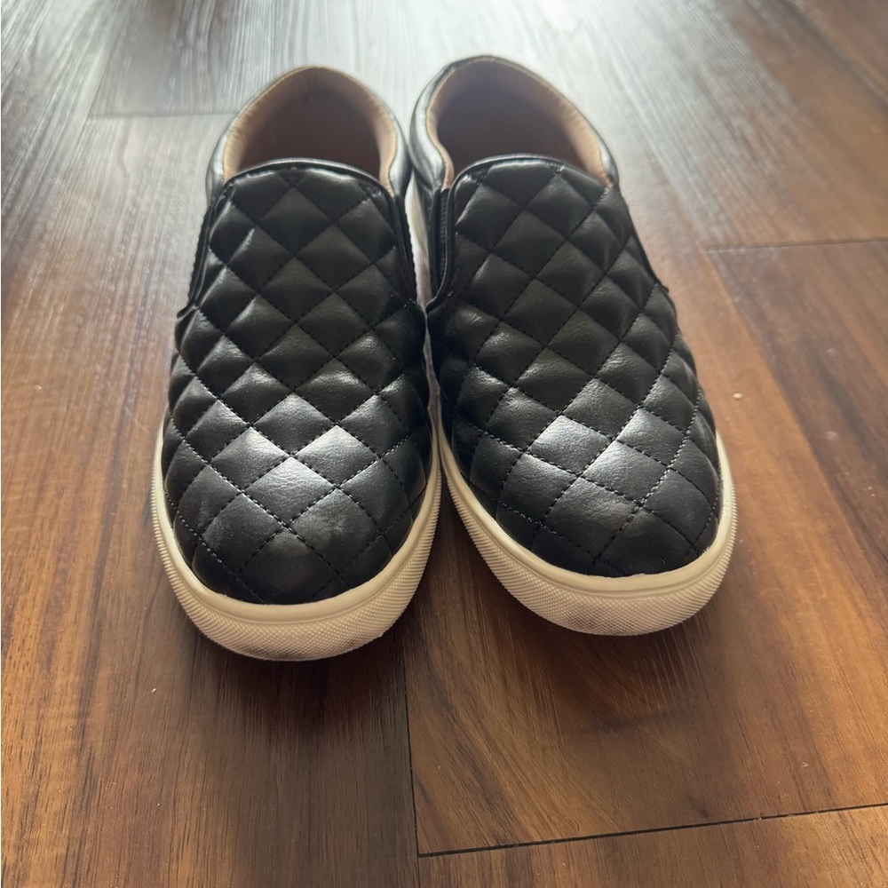 Quilted Black Slip-On Sneakers Size 6.5W